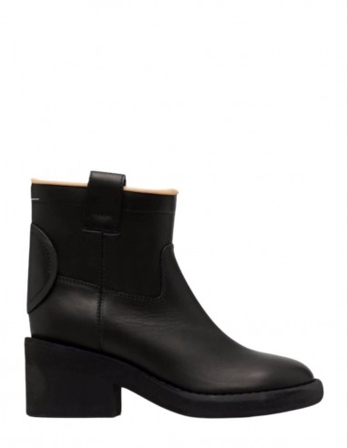 Boots with thick heels MM6 and round toe in black leather for women - FW21