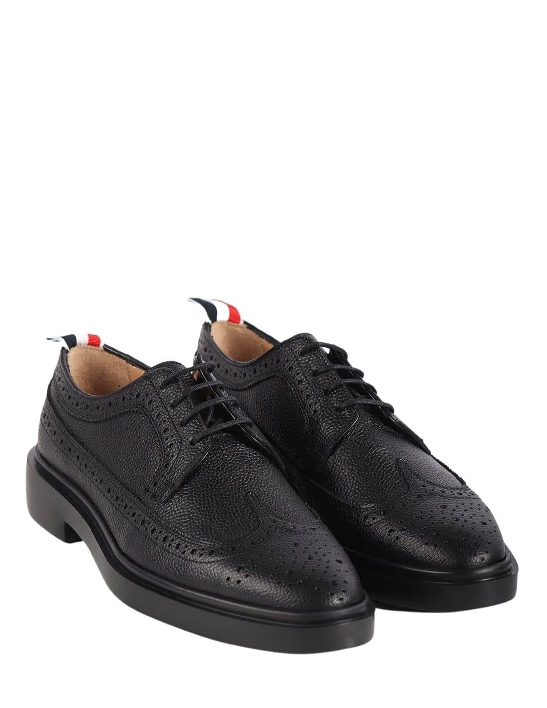 Black derby in full grain leather from the THOM BROWNE
