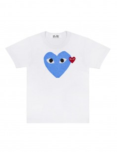 T-shirt blanc avec coeur...