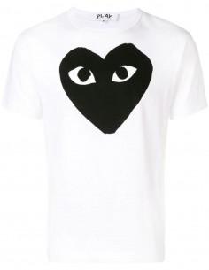 T-shirt blanc avec gros cœur noir CDG PLAY