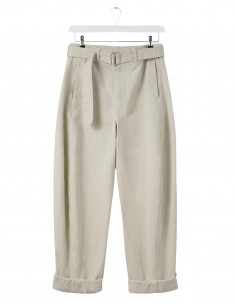 New Fashion Pantalon 3\/4 blanc style d\u00e9contract\u00e9 Mode Pantalons Pantalons 3/4 