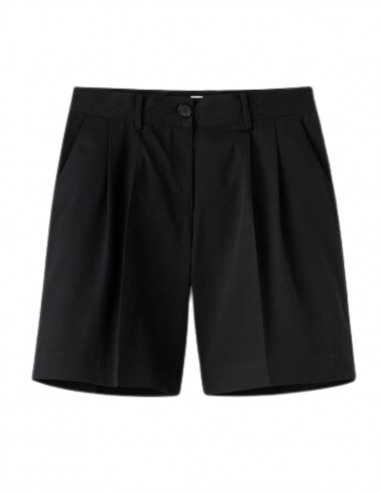 TOTEME high waisted tailored shorts in black - Fall/ Winter 2023