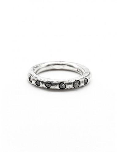 ANTOINE LABOUREL ring with raw grey diamonds